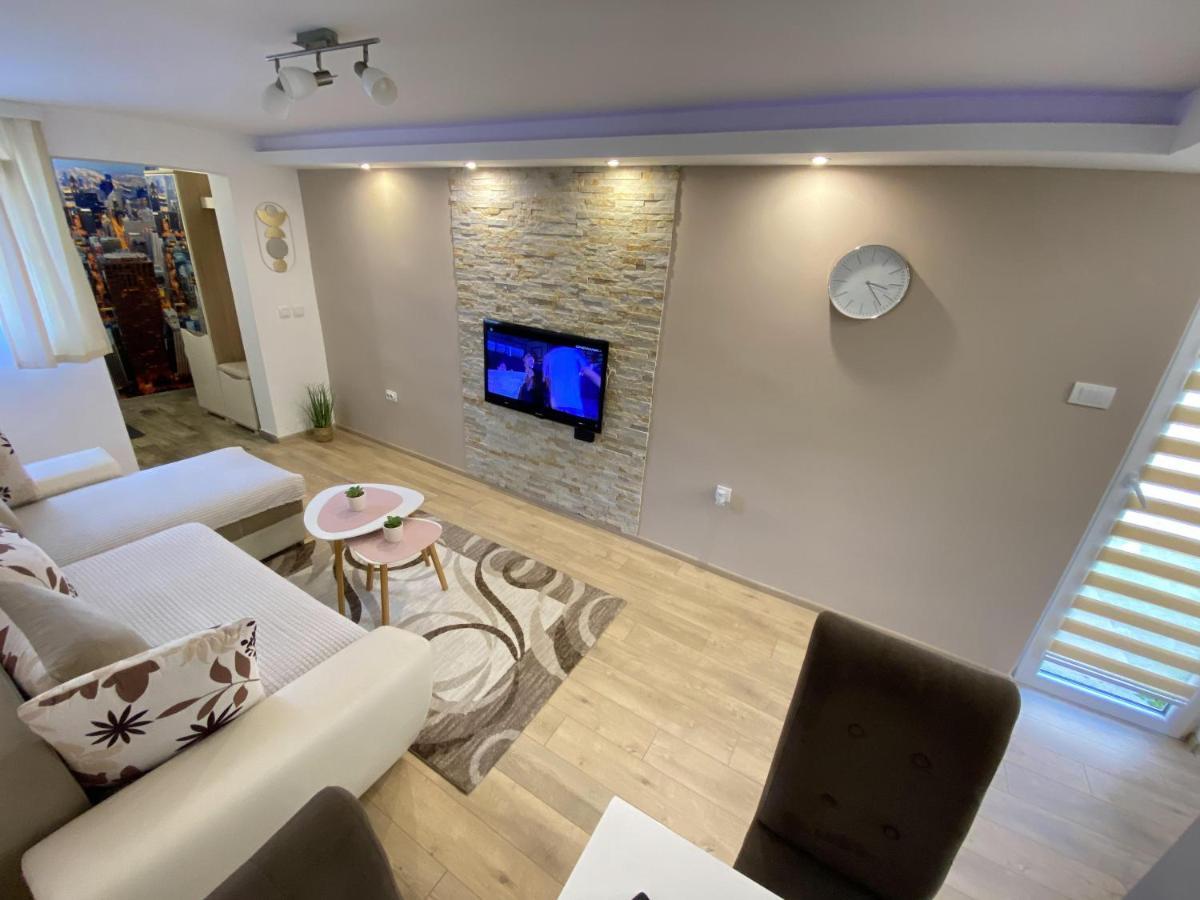 Apartman Mina Mataruska Banja Exteriör bild